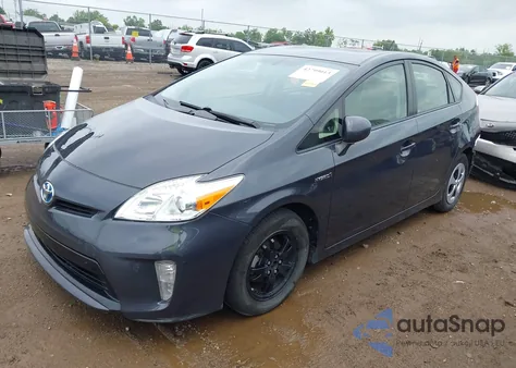 2015 Toyota Prius Four z USA, uszkodzony, nr VIN JTDKN3DU9F0425878